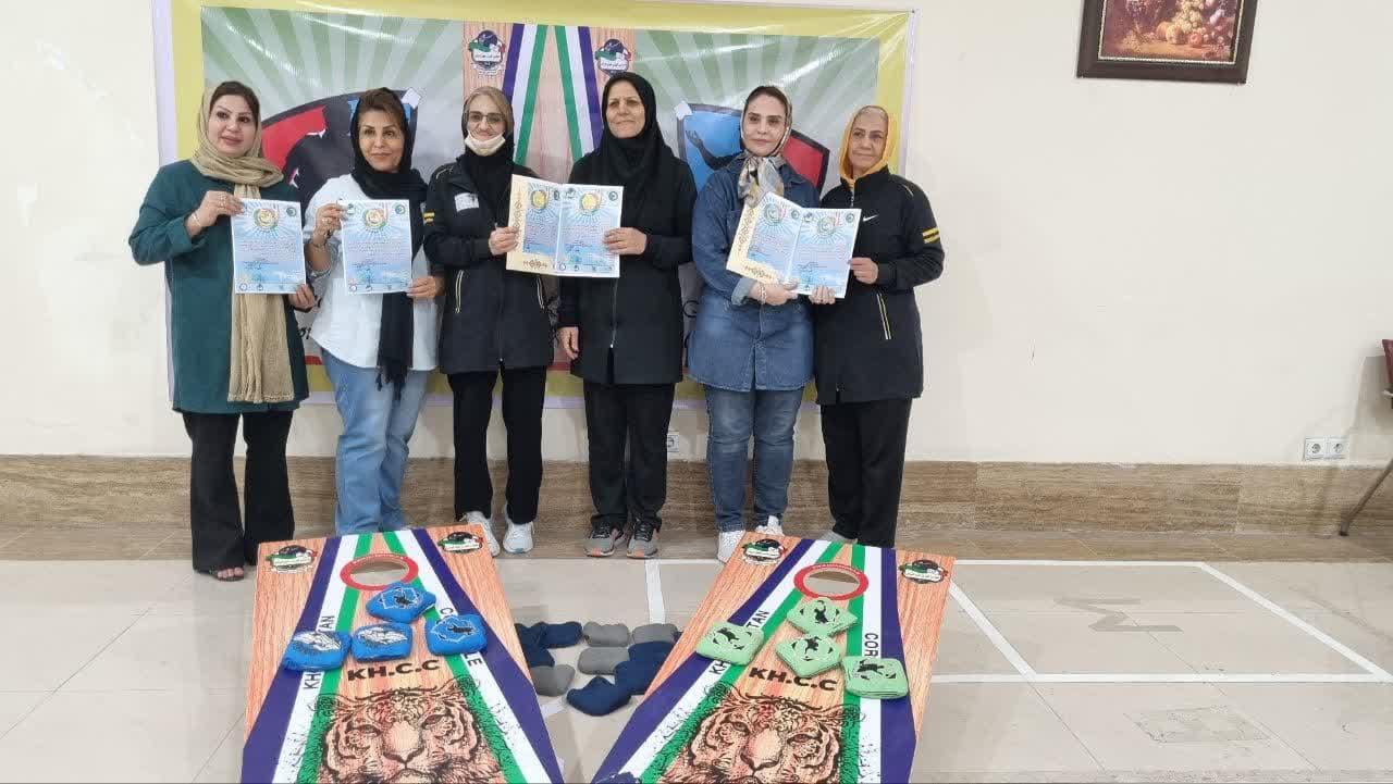 مسابقات کورن هول هفته بسیج