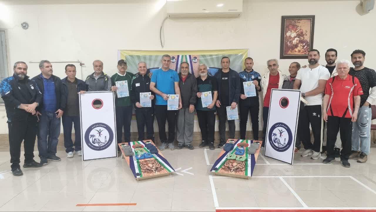 مسابقات کورن هول هفته بسیج