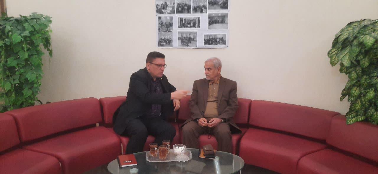 ناطقی - رشادتمند