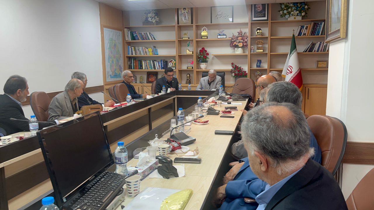 کانون ها - استانداری - مشاور - رشادتمند - حاج سردار - بازنشستگان - خوزستان