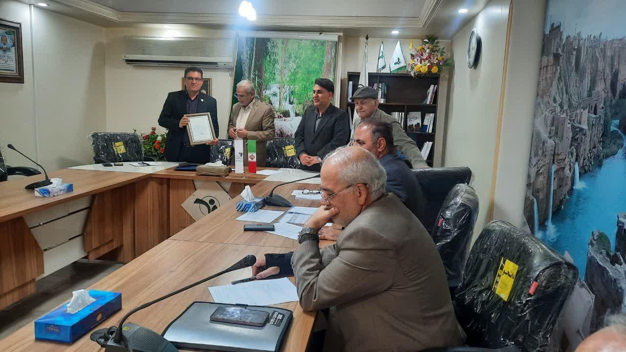 آرش رشادتمند - جلسه - کانون ها - بیمه دانا - استانداری - ناطقی