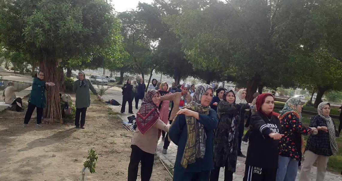 ورزش صبحگاهی بازنشستگان استان خوزستان - خانه امید -  مهناز محمدپور