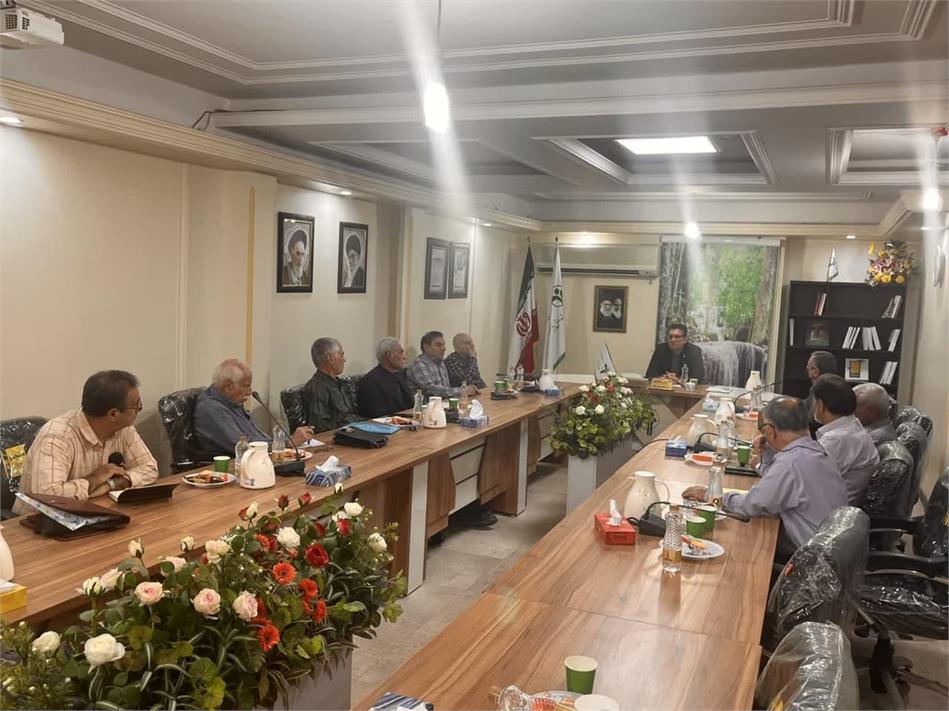 جلسه هماهنگی مدیر صندوق بازنشستگی کشوری و رؤسای کانون‌های بازنشستگی استان خوزستان