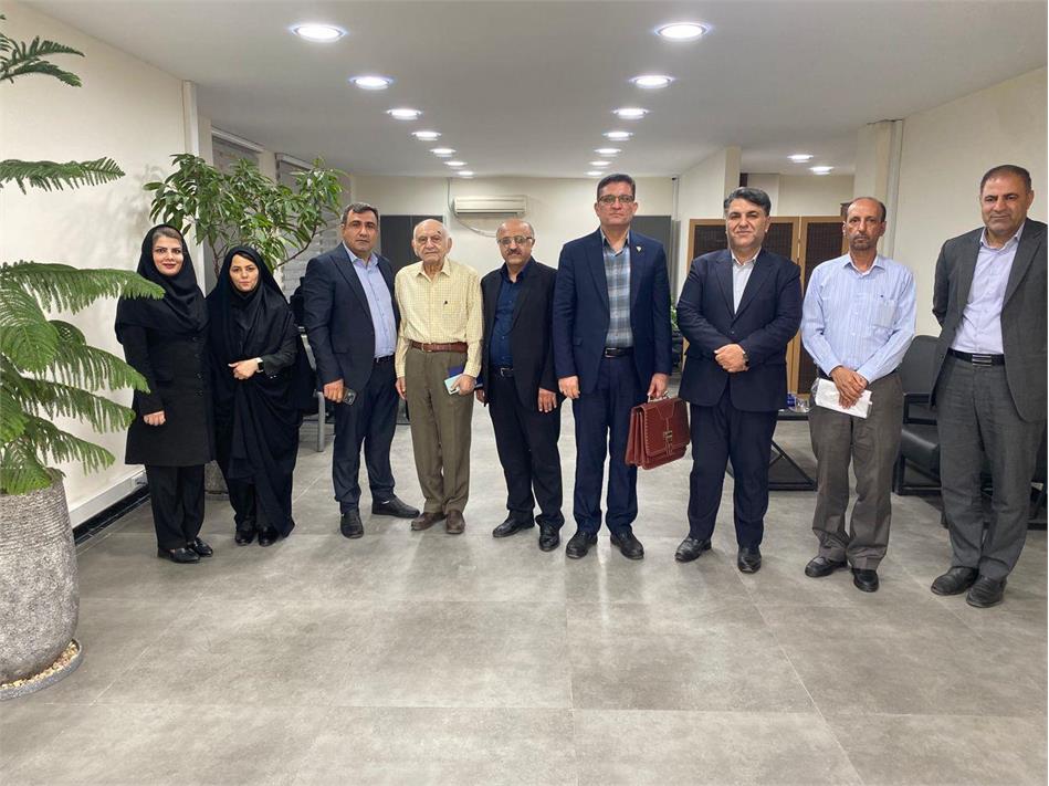 عملکرد اجرای قرارداد بیمه تکمیلی بازنشستگان در نشست با شرکت بیمه دانا شعبه اهواز بررسی شد