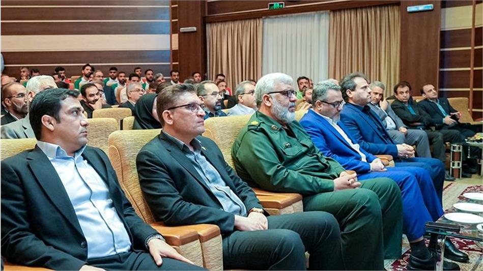 تجلیل از کارگران نمونه شرکت توسعه نیشکر و صنایع جانبی خوزستان