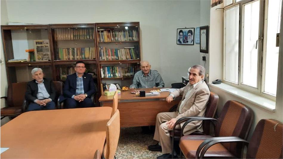 حضور مدیر صندوق بازنشستگی کشوری استان خوزستان در محل کانون بازنشستگان آموزش و پرورش مرکز استان