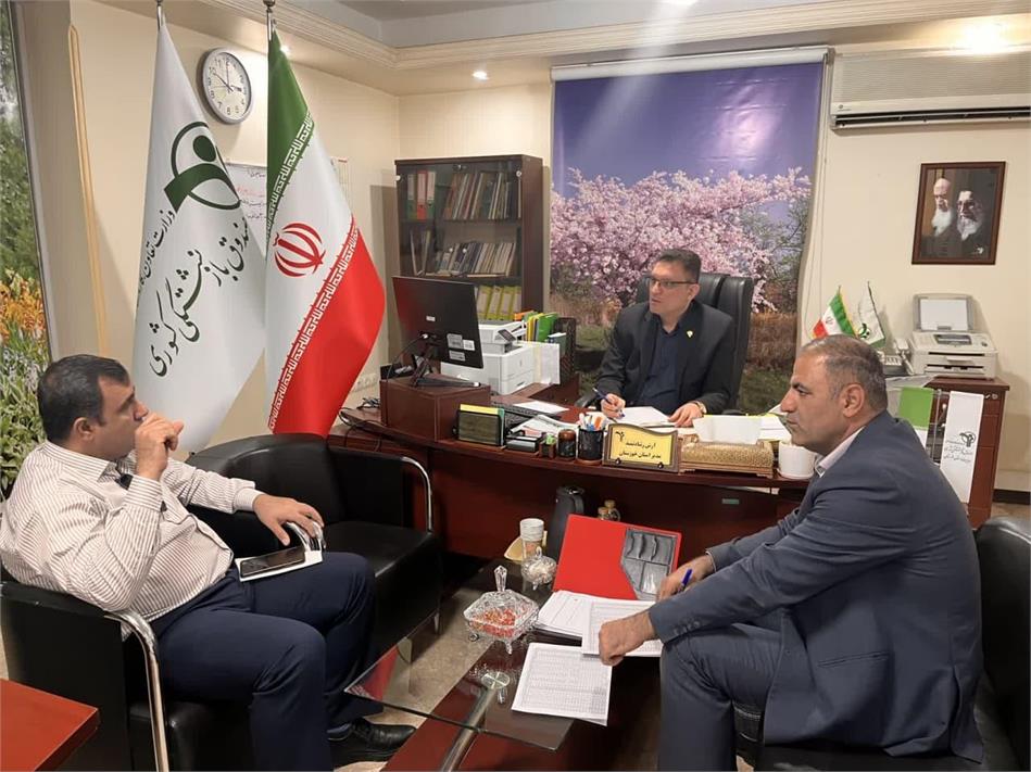 دومین جلسه هماهنگی صندوق بازنشستگی کشوری استان خوزستان و شرکت بیمه دانا برگزار شد