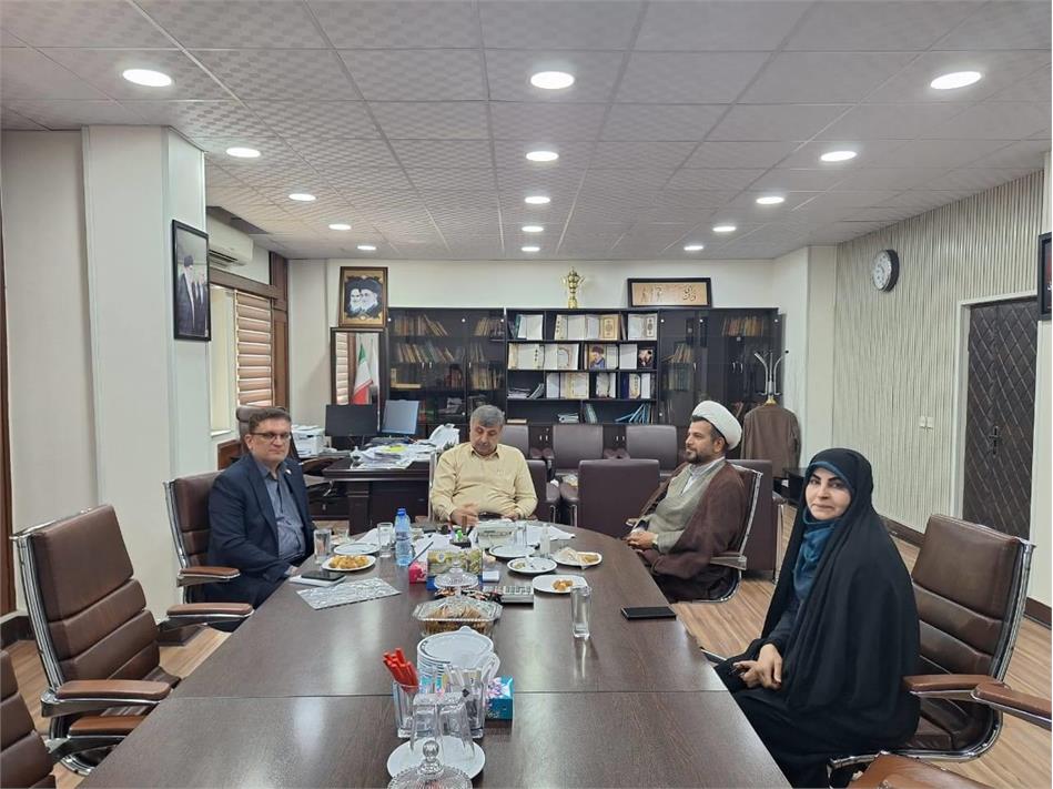 دیدار و گفتگوی مدیر صندوق بازنشستگی استان با معاونان استاندار خوزستان
